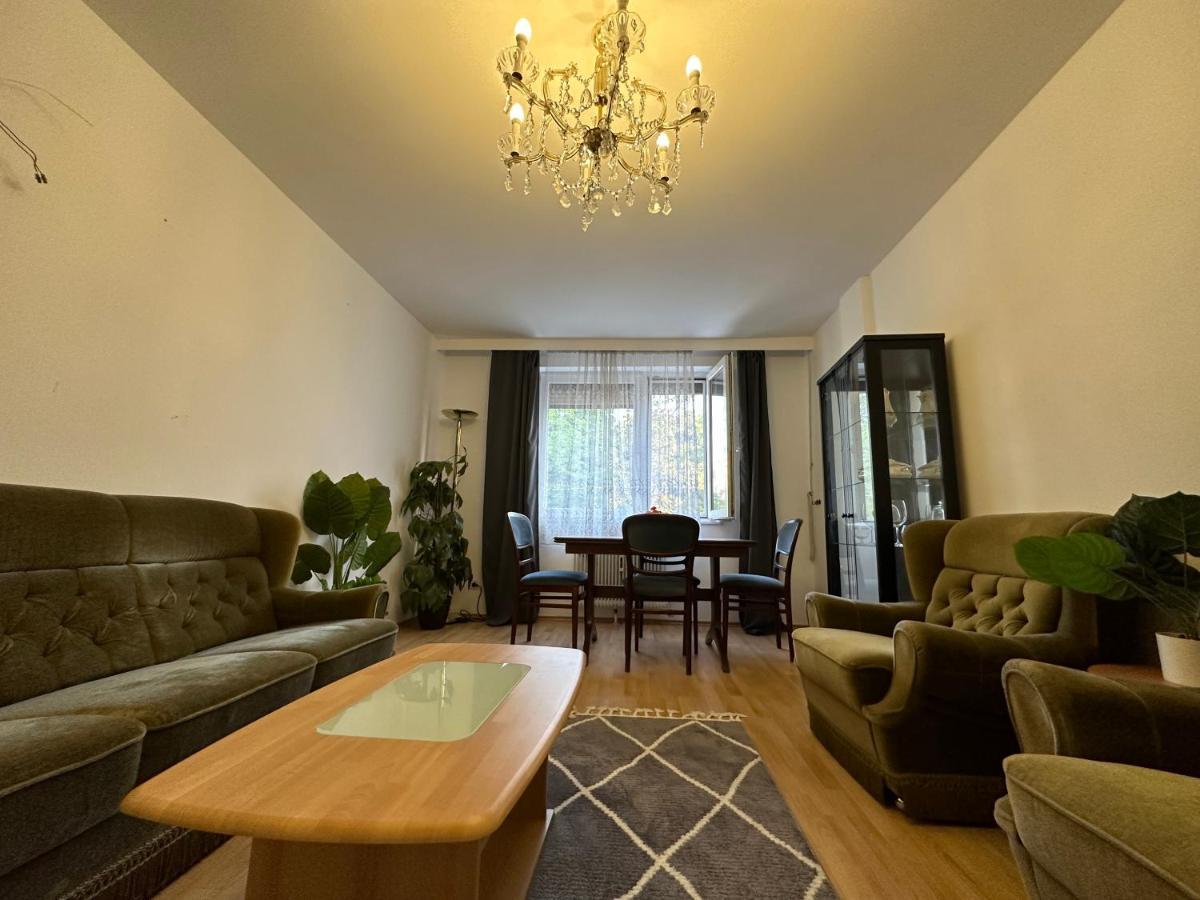 2 Rooms Flat With Balcony, Near Of Center Wien Eksteriør bilde